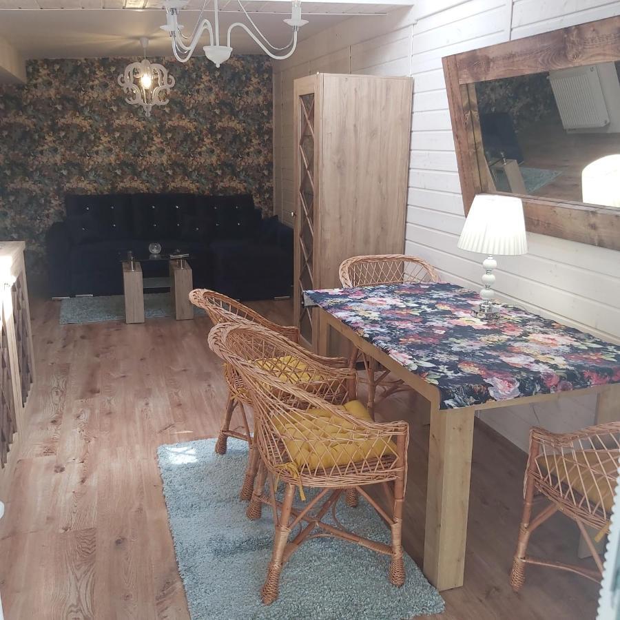Nadmorskie Apartamenty Ustka Bagian luar foto