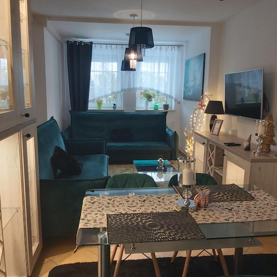 Nadmorskie Apartamenty Ustka Bagian luar foto